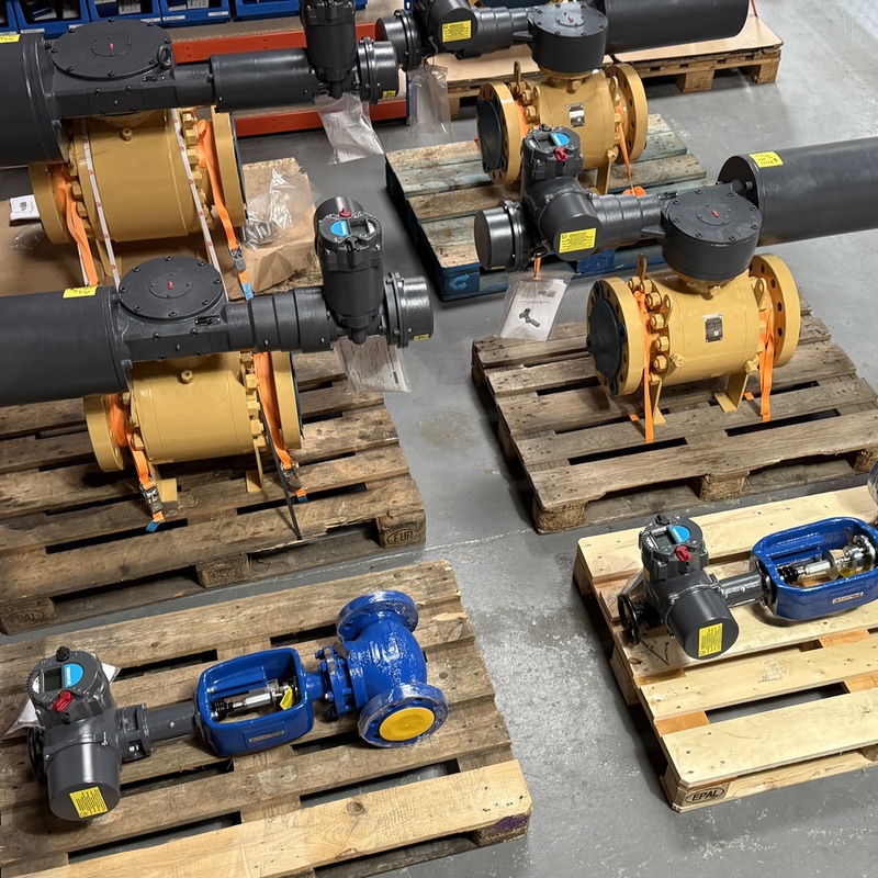 Ball valves
